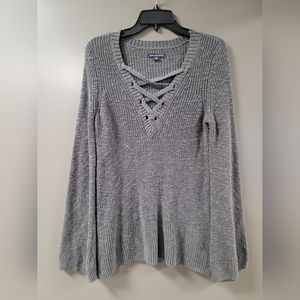 American Eagle Gray Sweater Size Medium